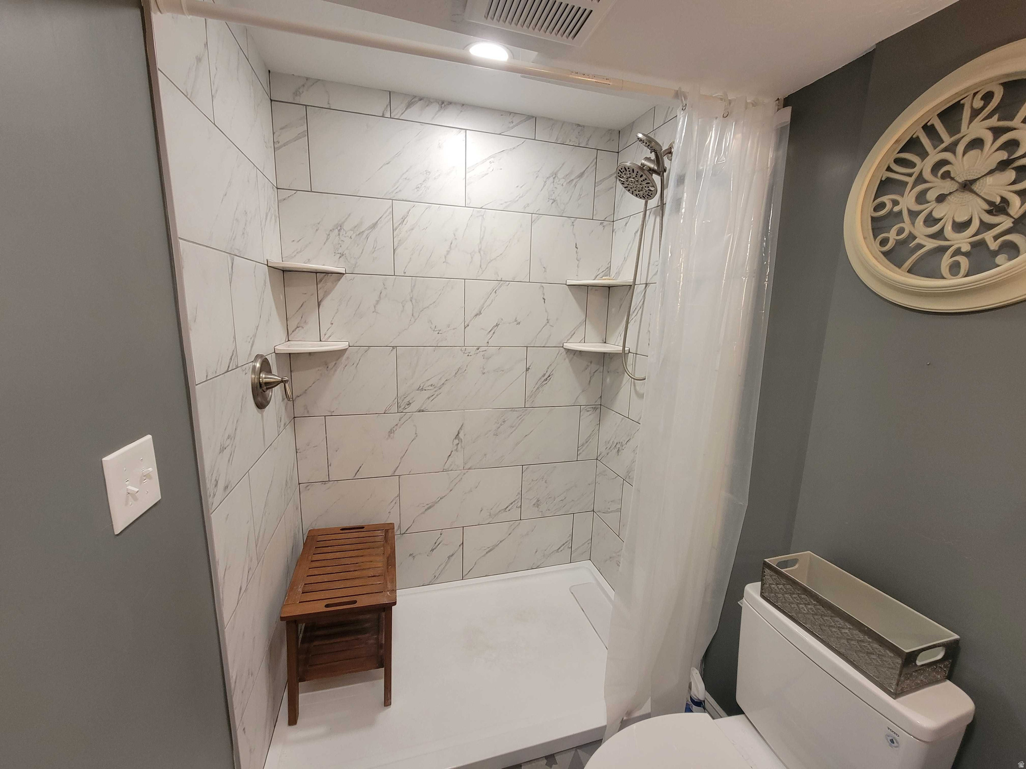 THE VILLAGE OF HAWKS LANDING - Residential