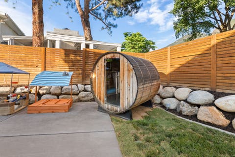 Tiny photo for 7609 S COUNTRY MANOR RD, Cottonwood Heights, UT 84121 (MLS # 2173837)
