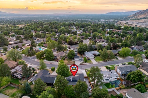Tiny photo for 7609 S COUNTRY MANOR RD, Cottonwood Heights, UT 84121 (MLS # 2173837)