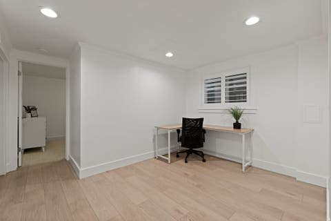 Tiny photo for 7609 S COUNTRY MANOR RD, Cottonwood Heights, UT 84121 (MLS # 2173837)