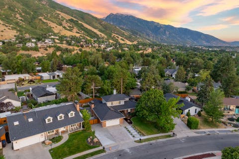 Tiny photo for 7609 S COUNTRY MANOR RD, Cottonwood Heights, UT 84121 (MLS # 2173837)