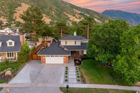 Tiny photo for 7609 S COUNTRY MANOR RD, Cottonwood Heights, UT 84121 (MLS # 2173837)