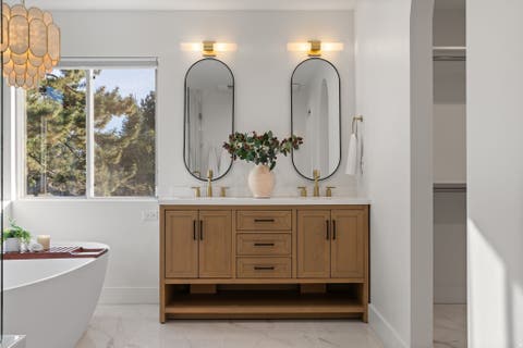 Tiny photo for 7609 S COUNTRY MANOR RD, Cottonwood Heights, UT 84121 (MLS # 2173837)