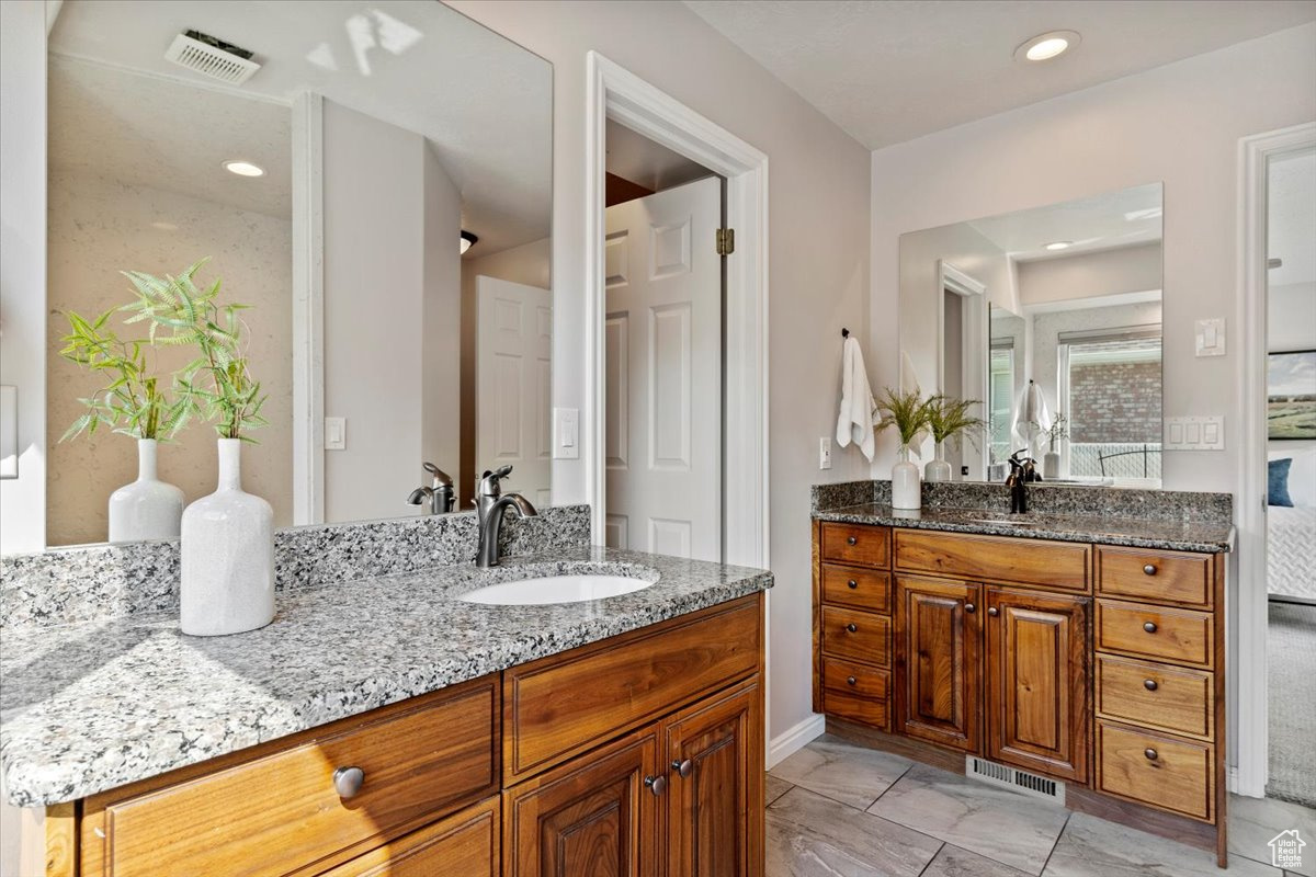 ORCHARD GROVE - Residential
