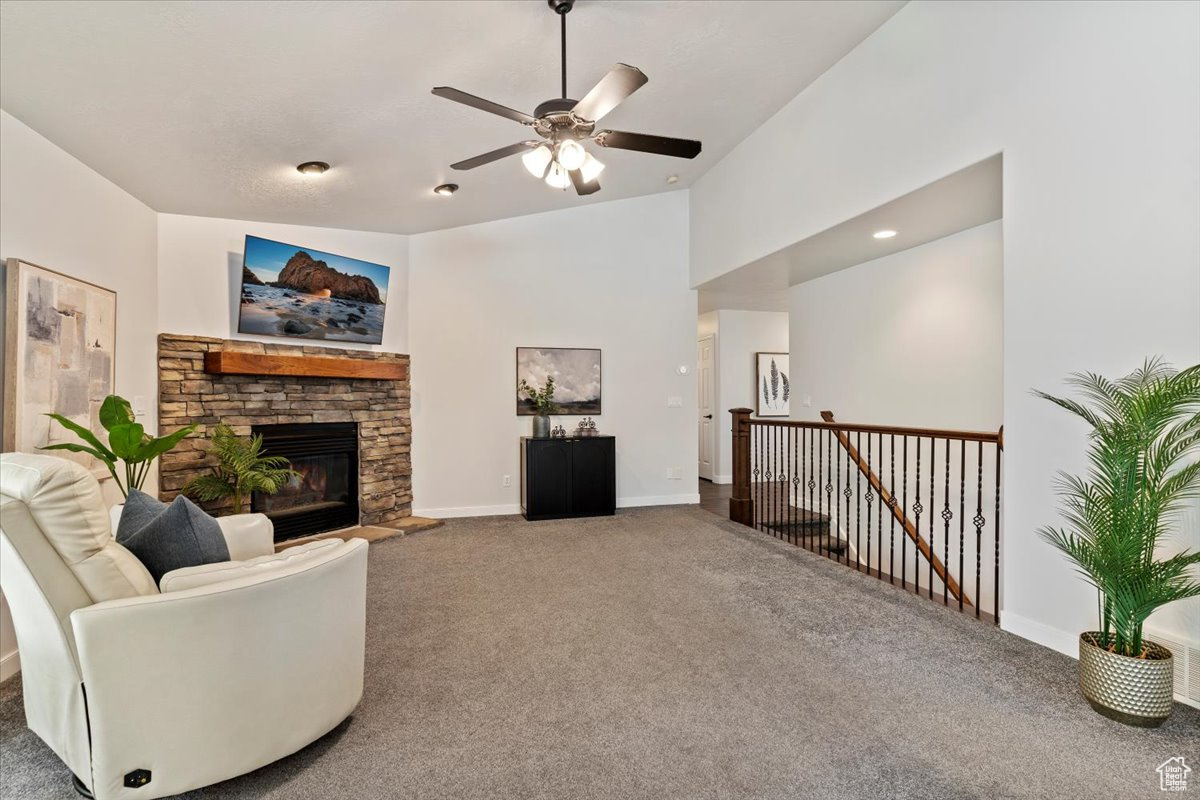 ORCHARD GROVE - Residential