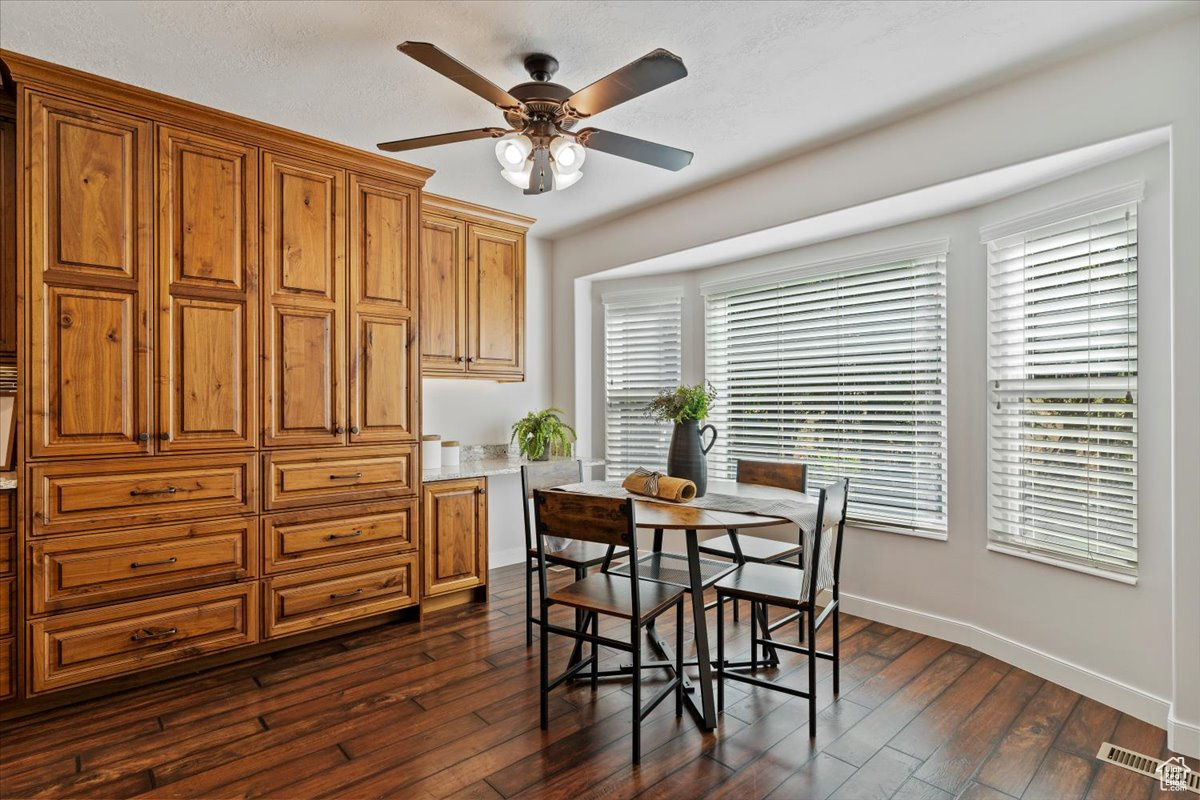 ORCHARD GROVE - Residential