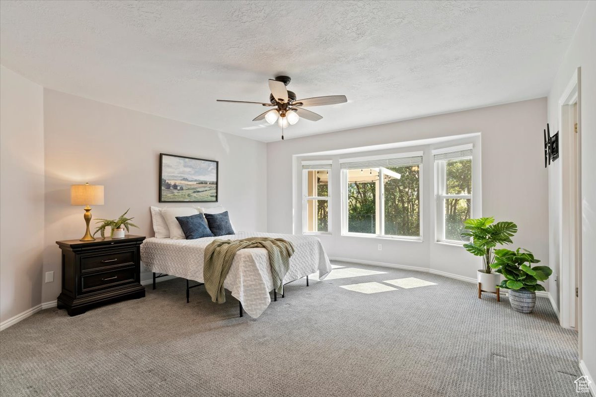 ORCHARD GROVE - Residential