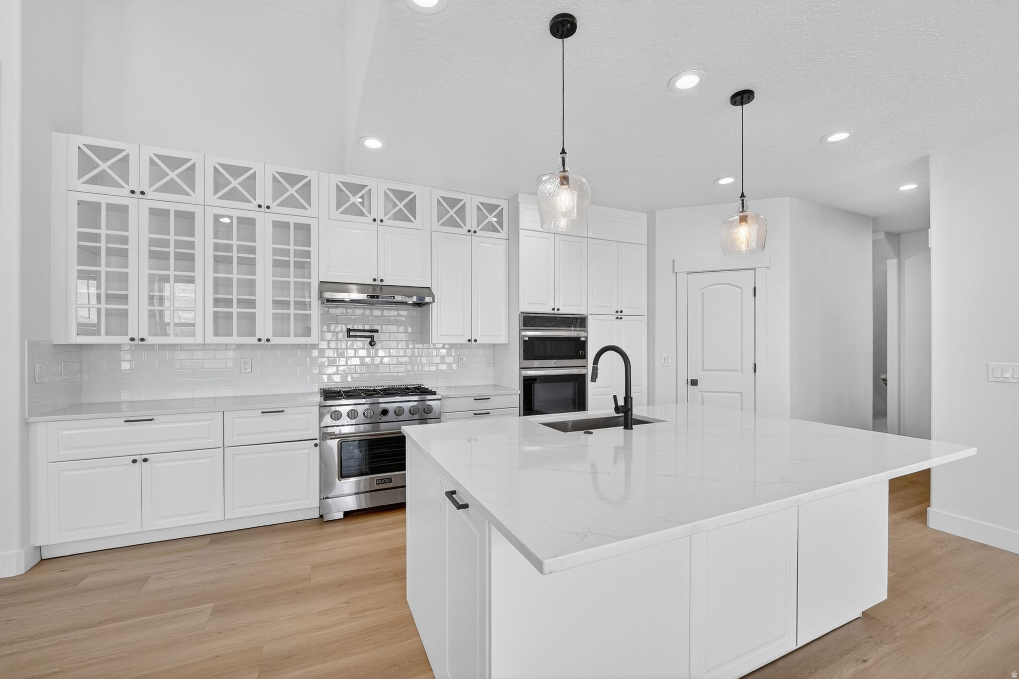 WHITING FARMS - Residential