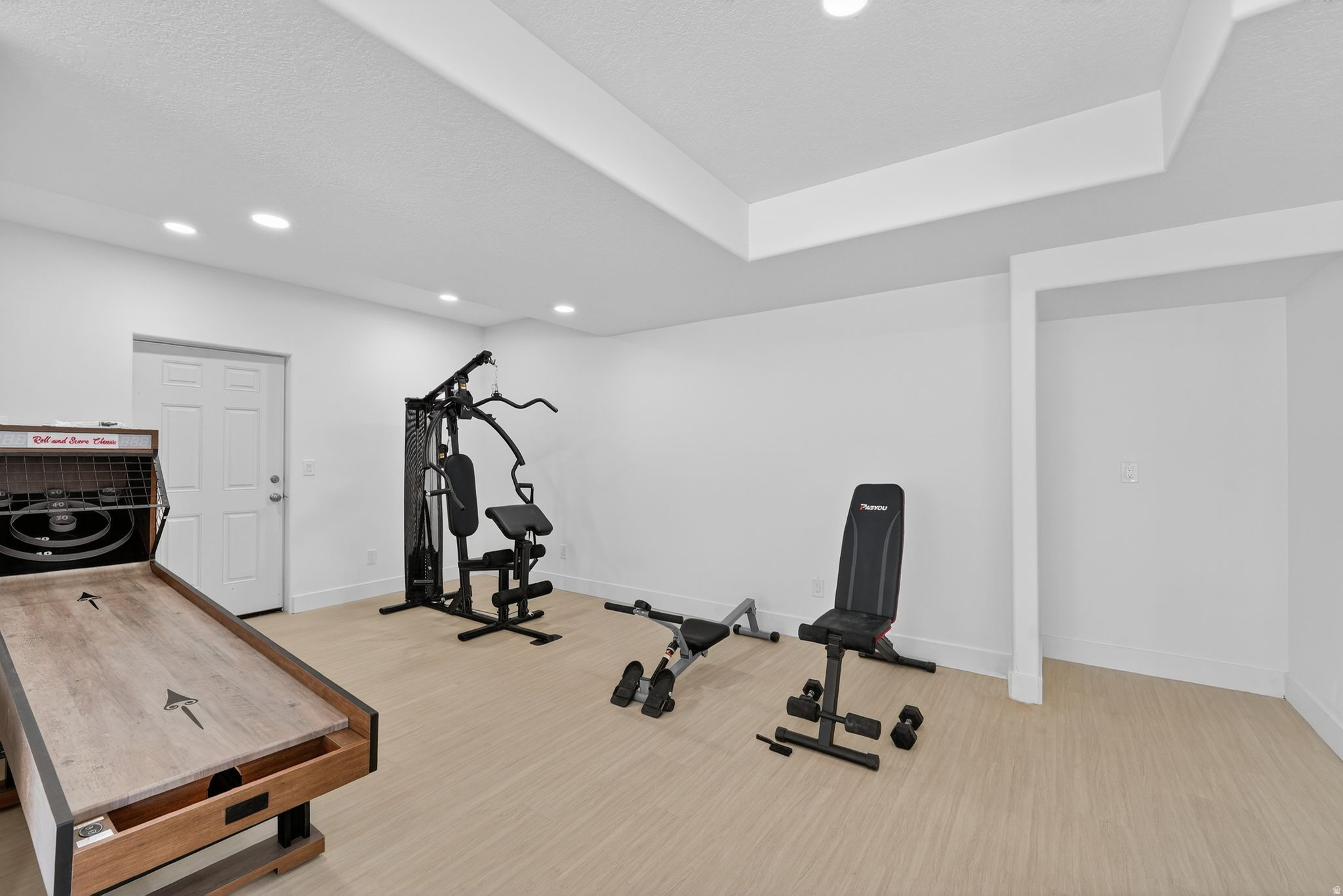 WHITING FARMS - Residential