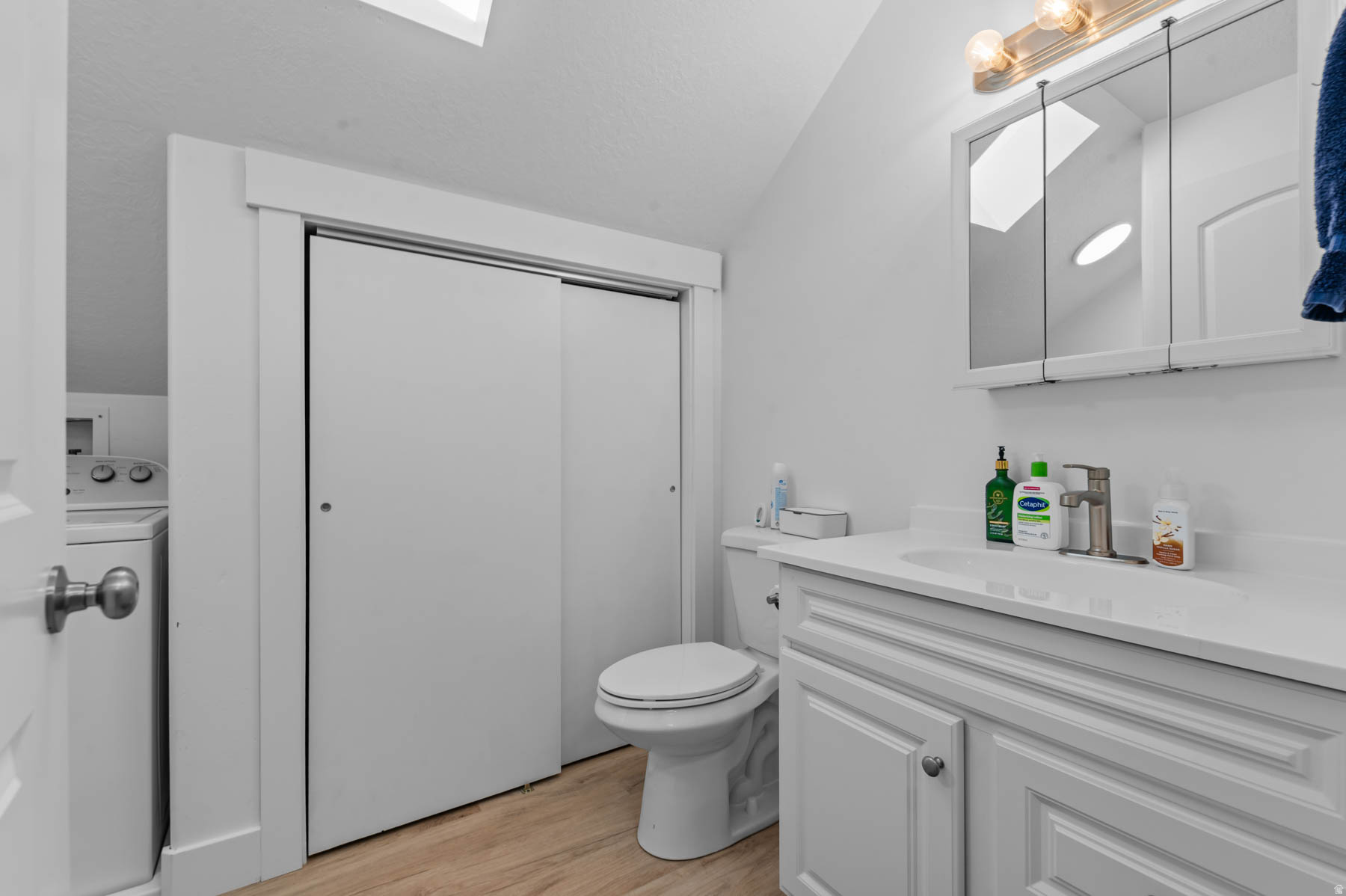 WHITING FARMS - Residential