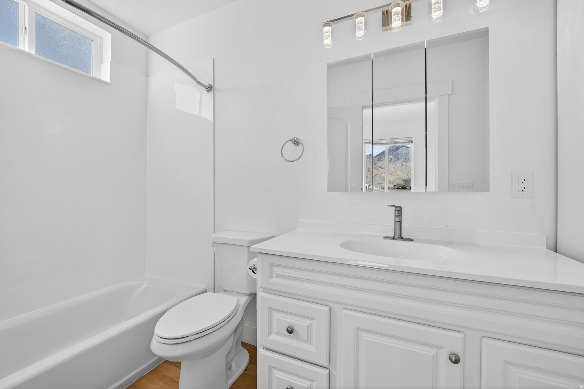 WHITING FARMS - Residential