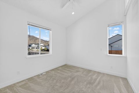 Tiny photo for 572 W 500 N, Mapleton, UT 84664 (MLS # 2145705)