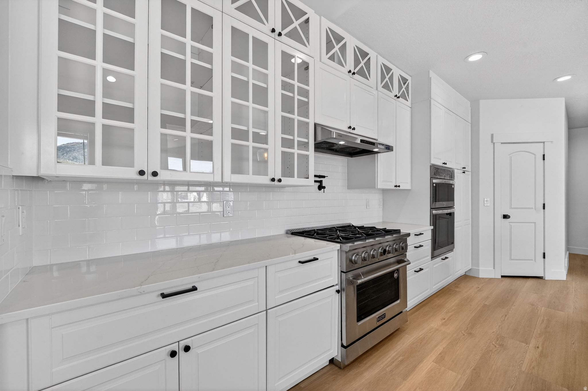 WHITING FARMS - Residential