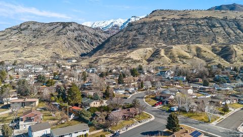 Tiny photo for 1541 E BLACKHAWK DR S, Pleasant Grove, UT 84062 (MLS # 2142277)