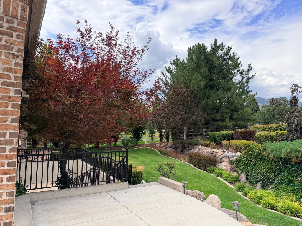 Photo of 875 S 1250 E, Mapleton, UT 84664 (MLS # 2172944)