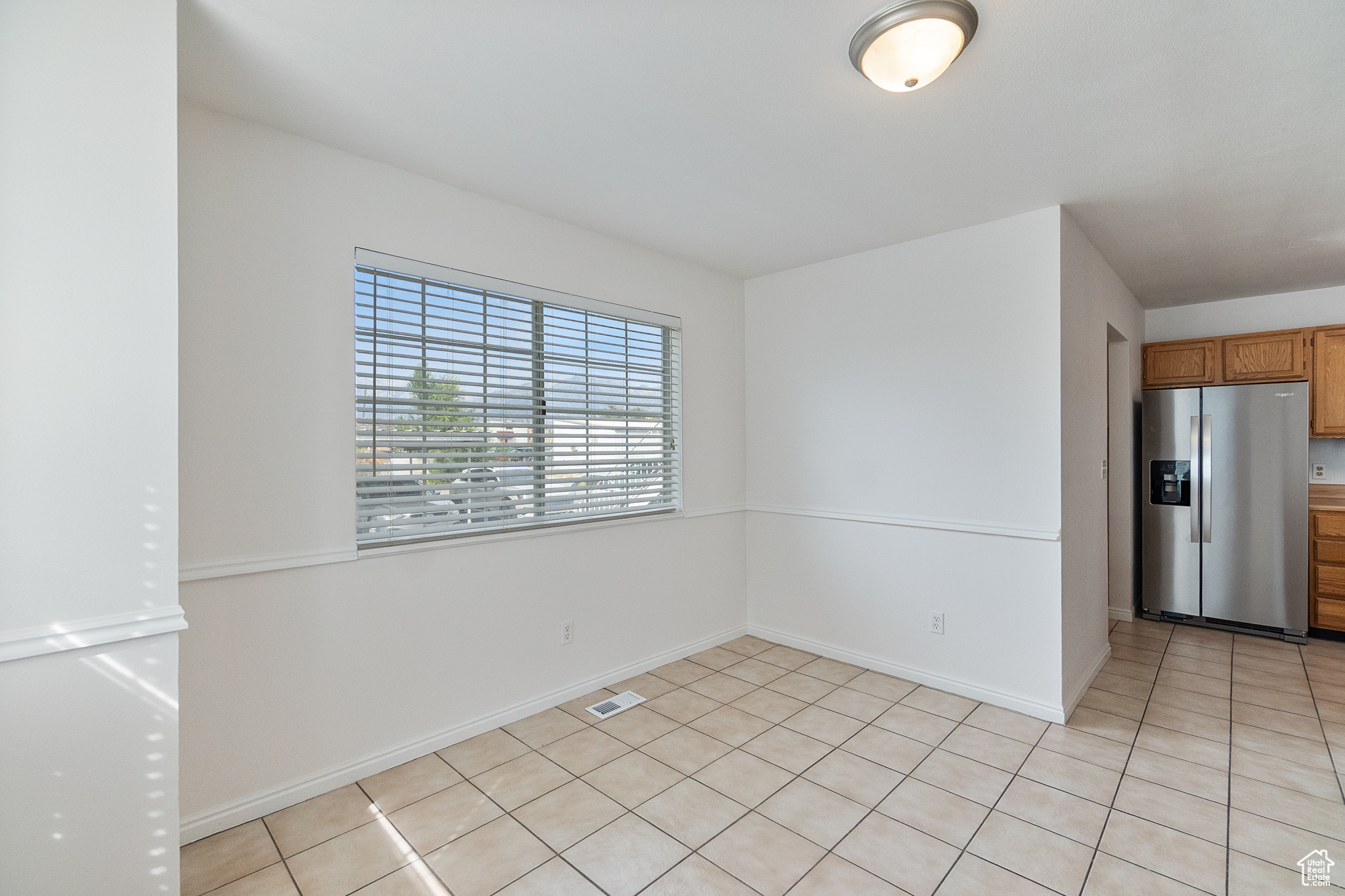COLONIAL PINES - Residential
