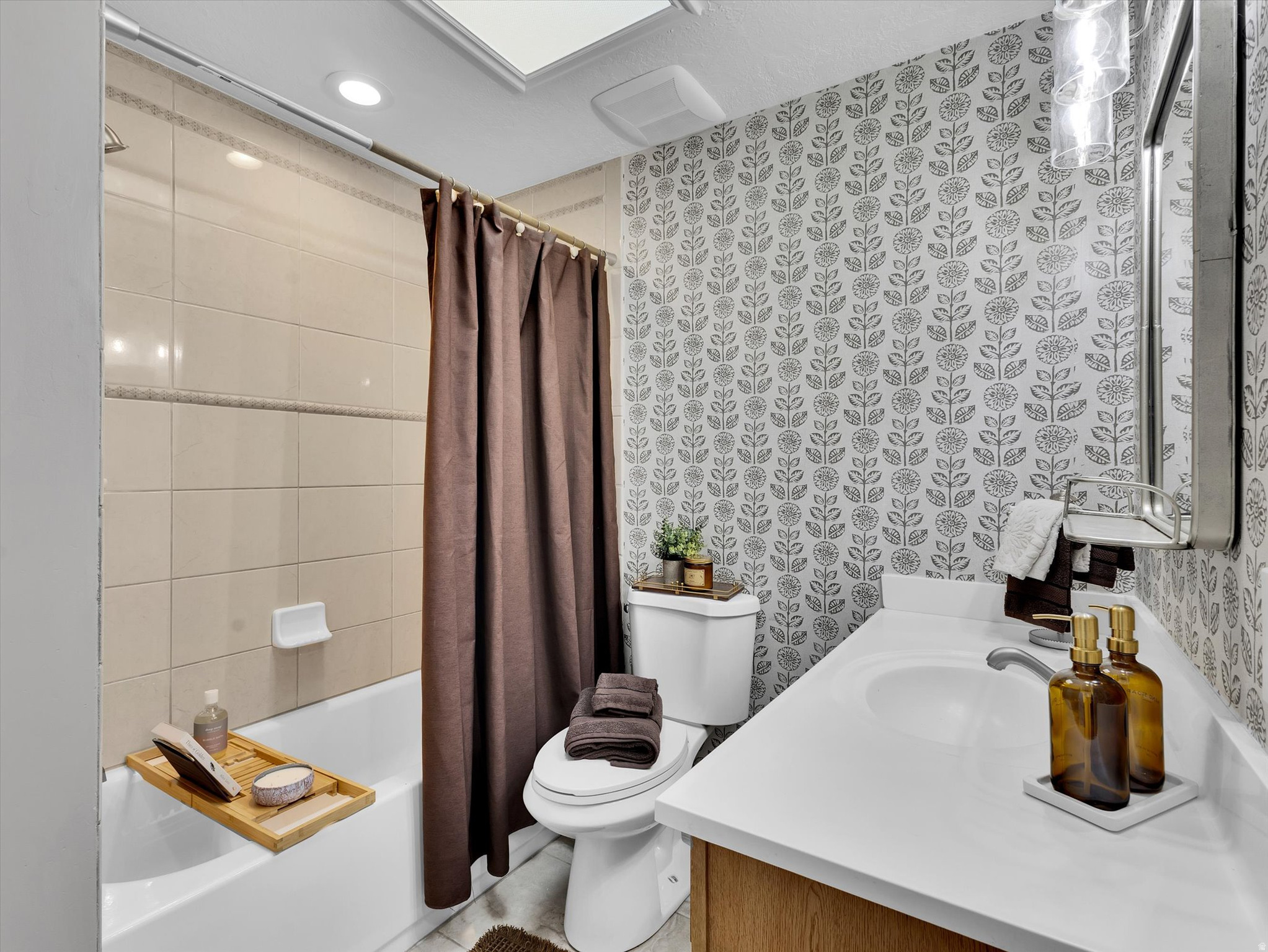 DAVID STREET - Residential