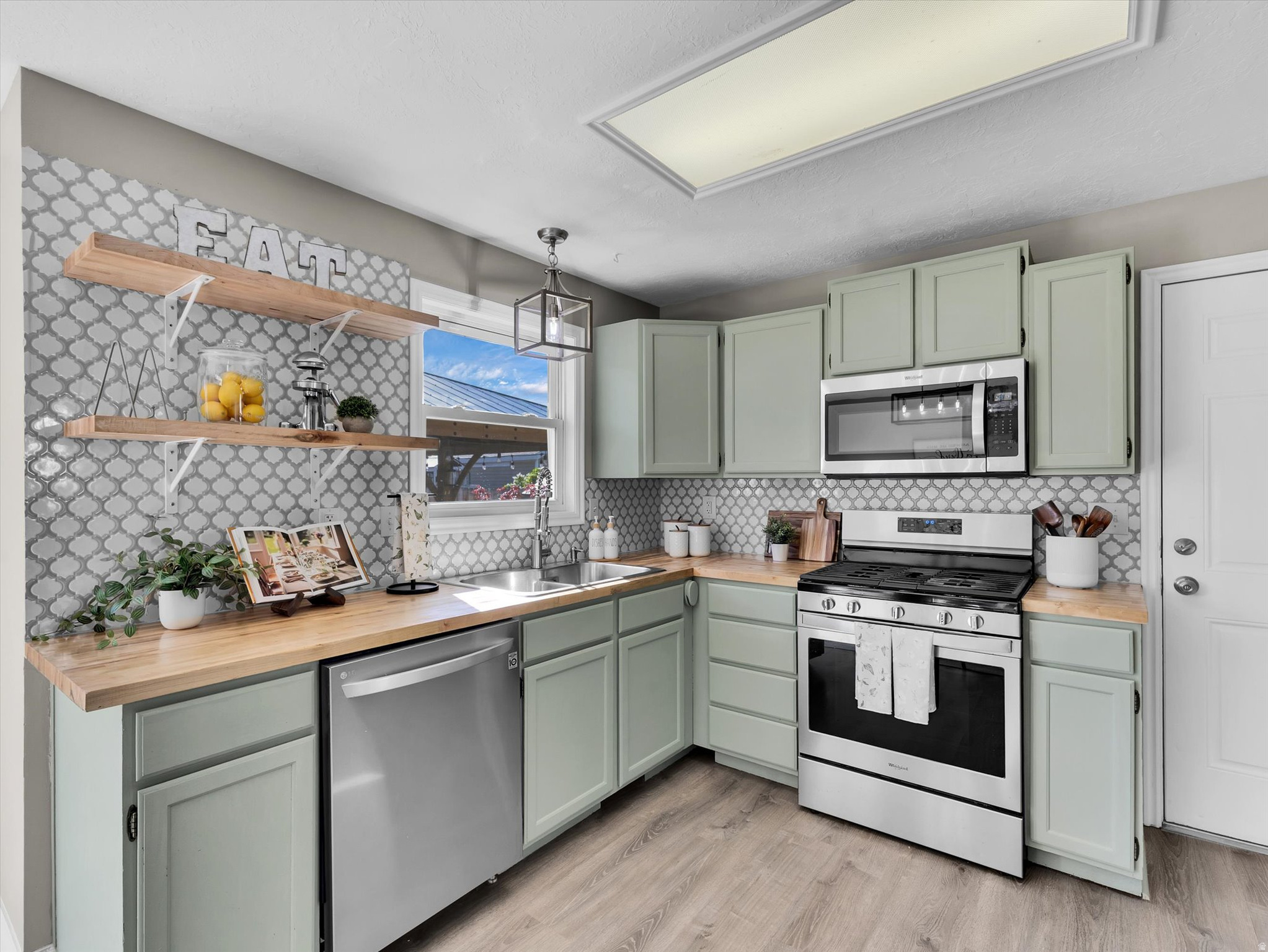 DAVID STREET - Residential