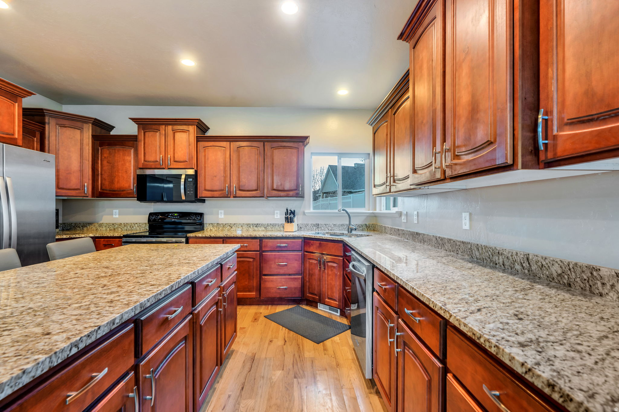 FOOTHILL PARK - Residential