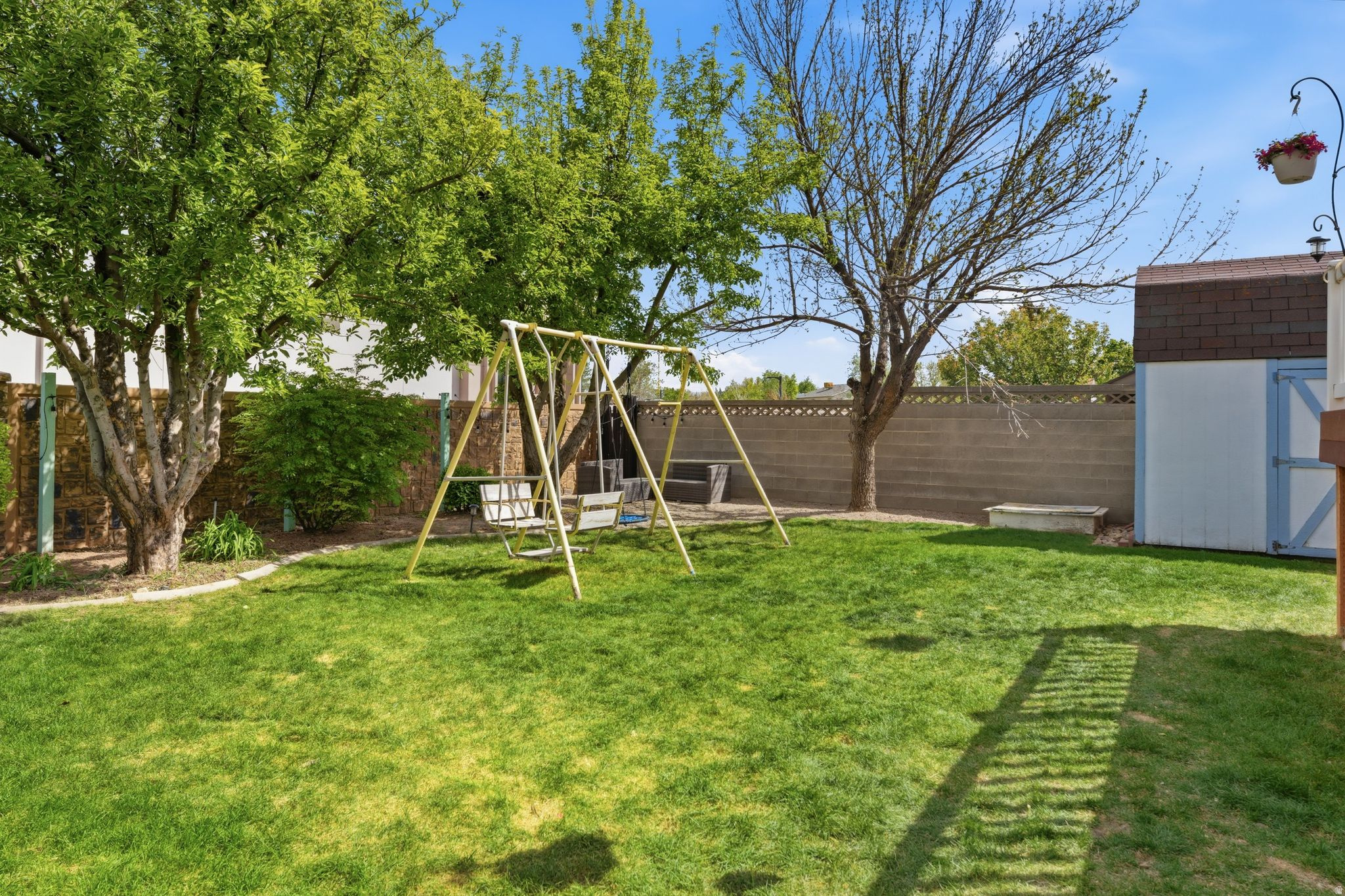 PEACH BLOSSOM - Residential