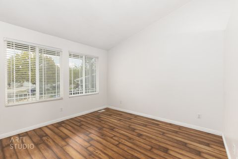 Tiny photo for 2972 W 2075 S, Syracuse, UT 84075 (MLS # 2154580)