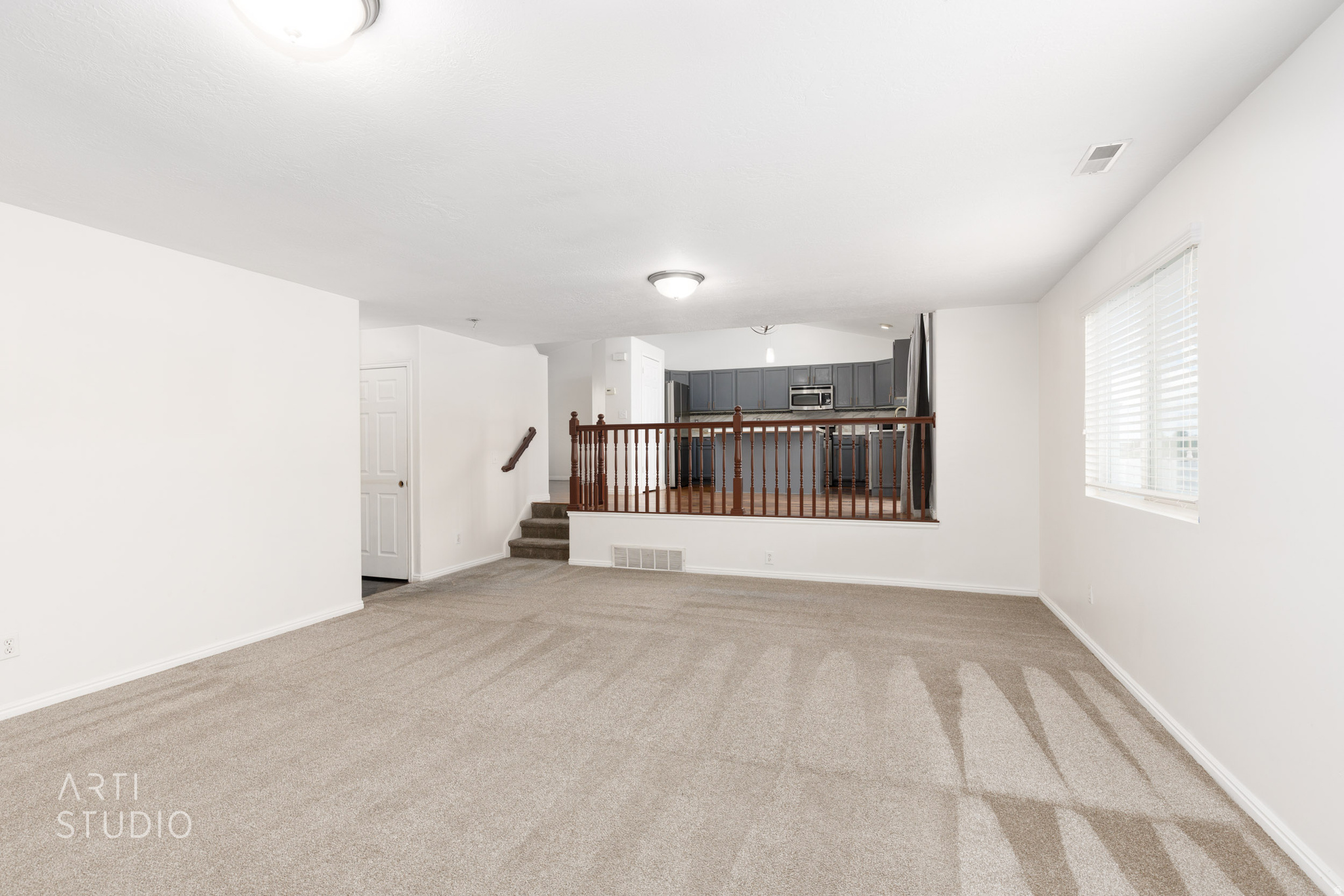 FREEMONT ESATES #9 - Residential
