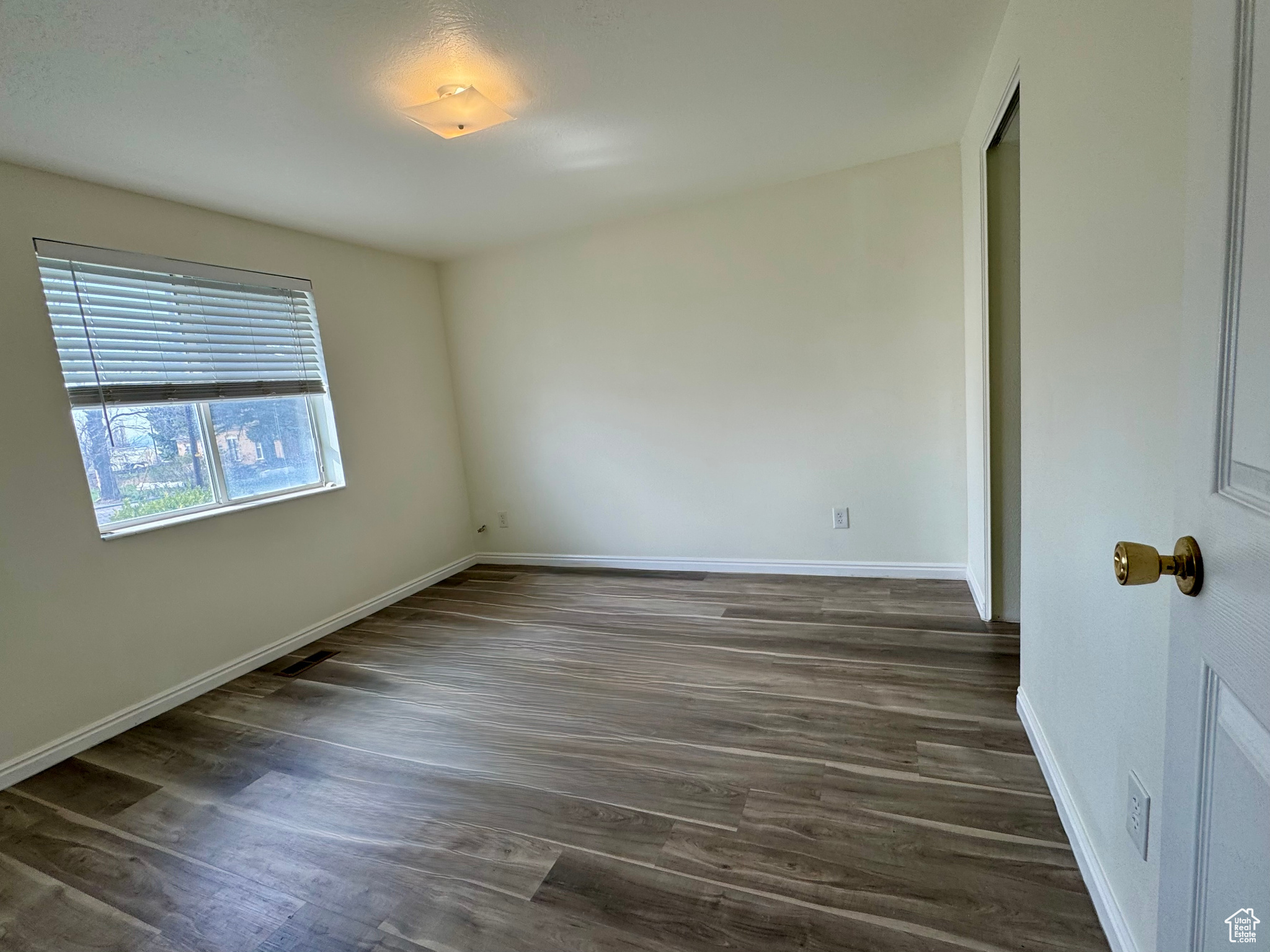 315 S 300, Santaquin, Utah image 12