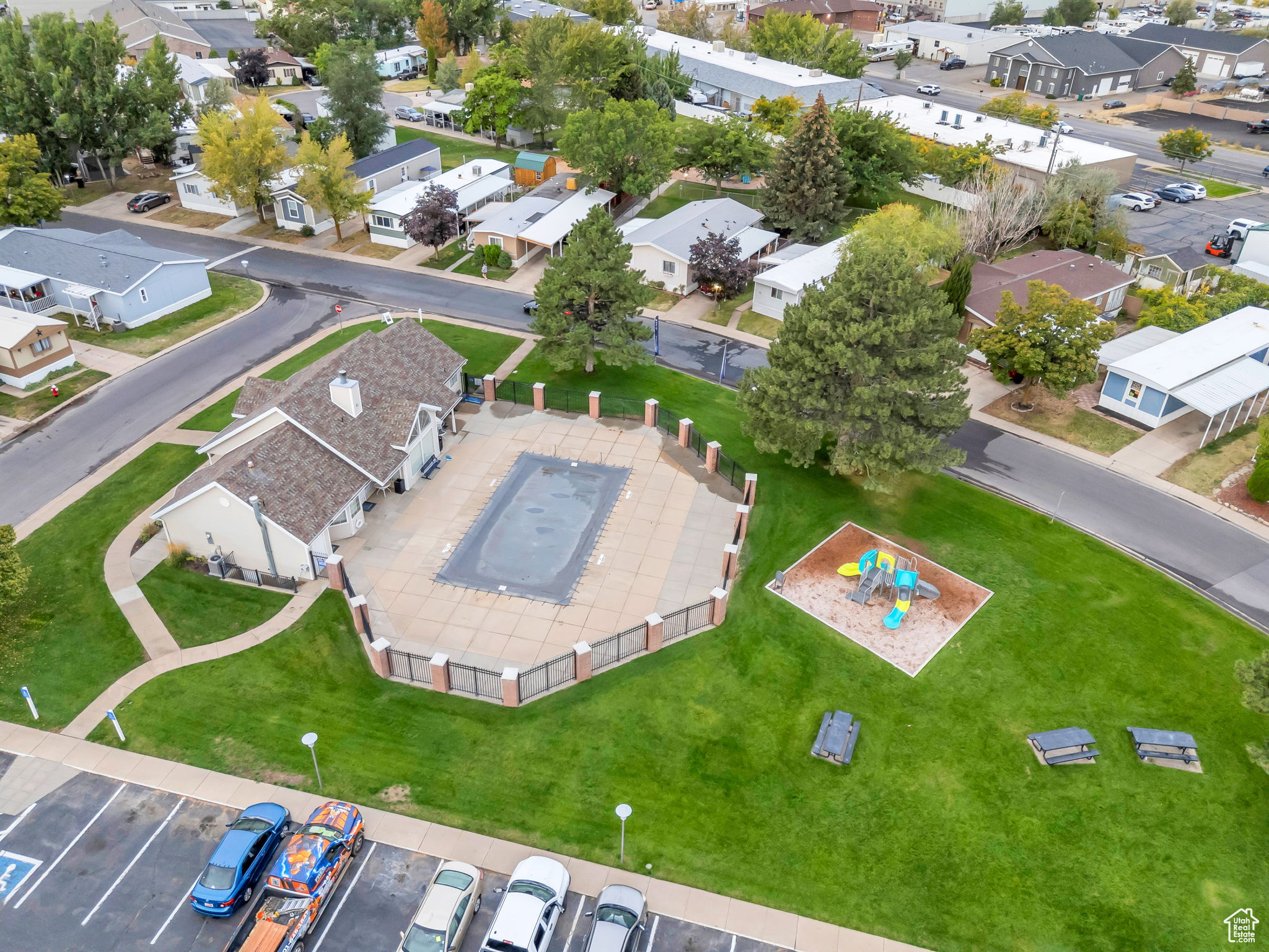 QUAIL RIDGE - Residential