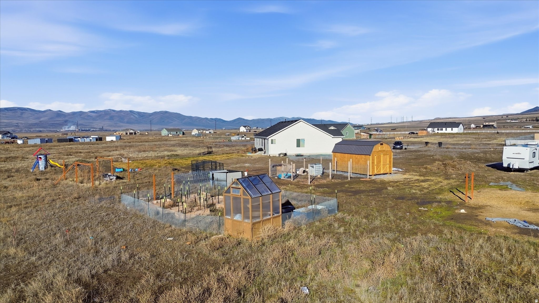 PLYMOUTH ACRES - Residential