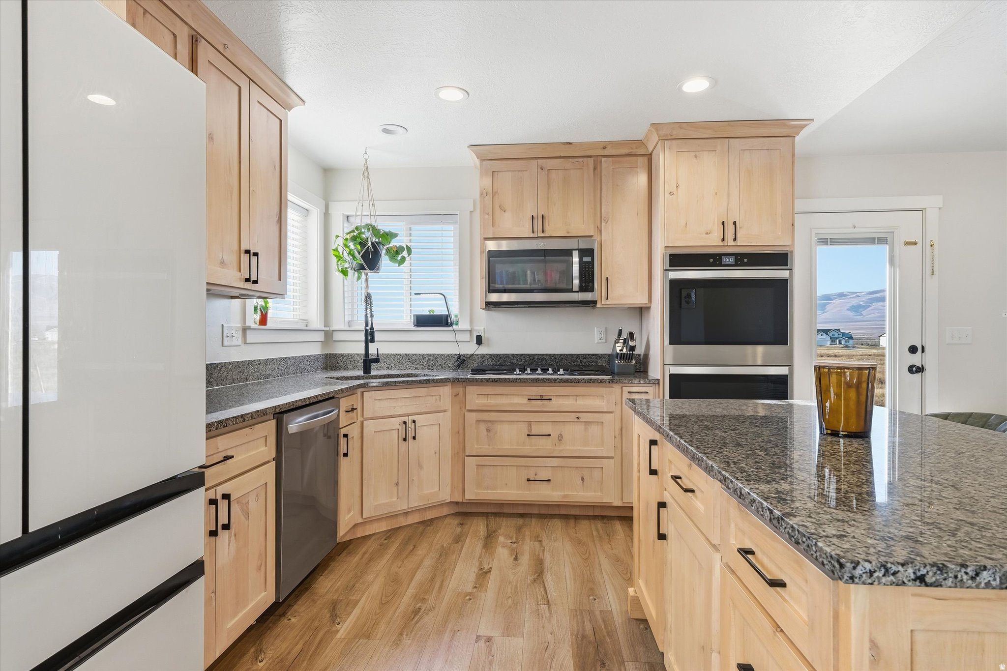 PLYMOUTH ACRES - Residential