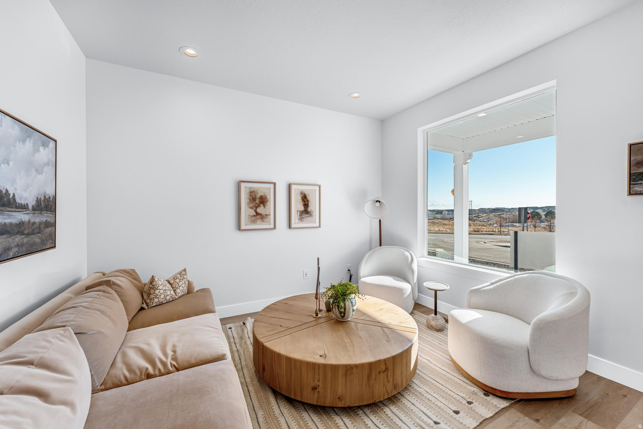 OQUIRRH WEST - Residential