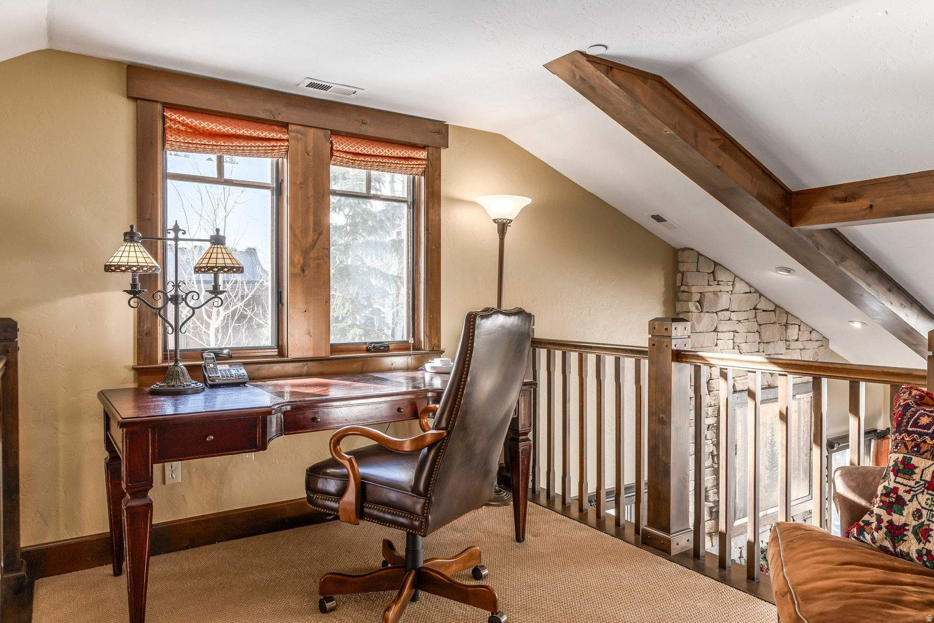 EMPIRE PASS - Residential