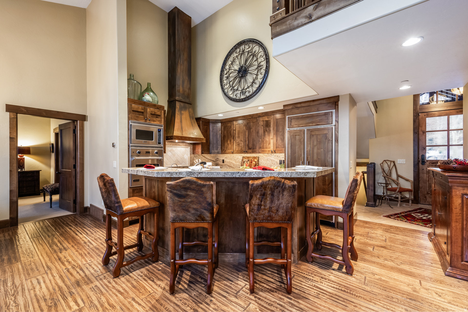 EMPIRE PASS - Residential