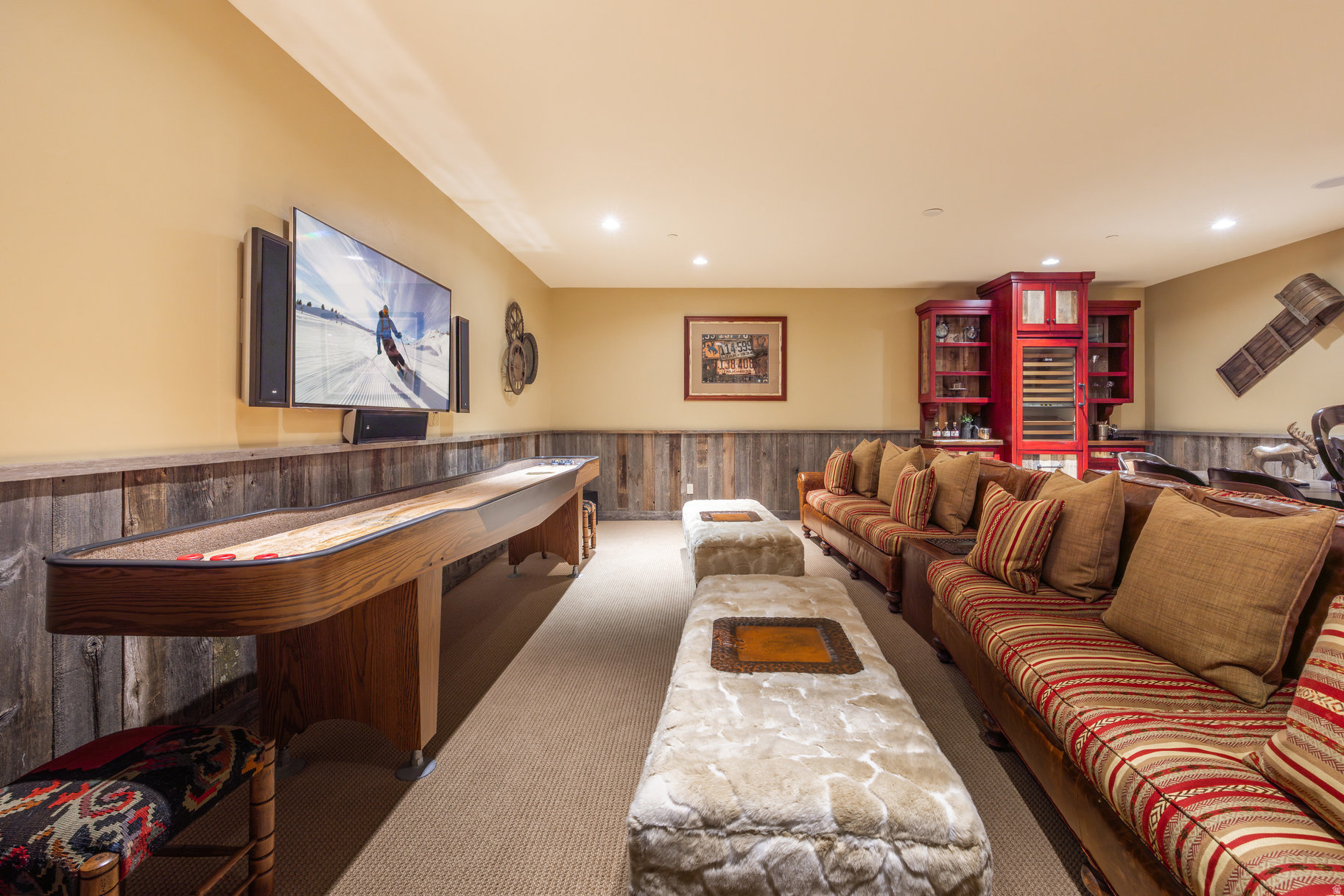 EMPIRE PASS - Residential