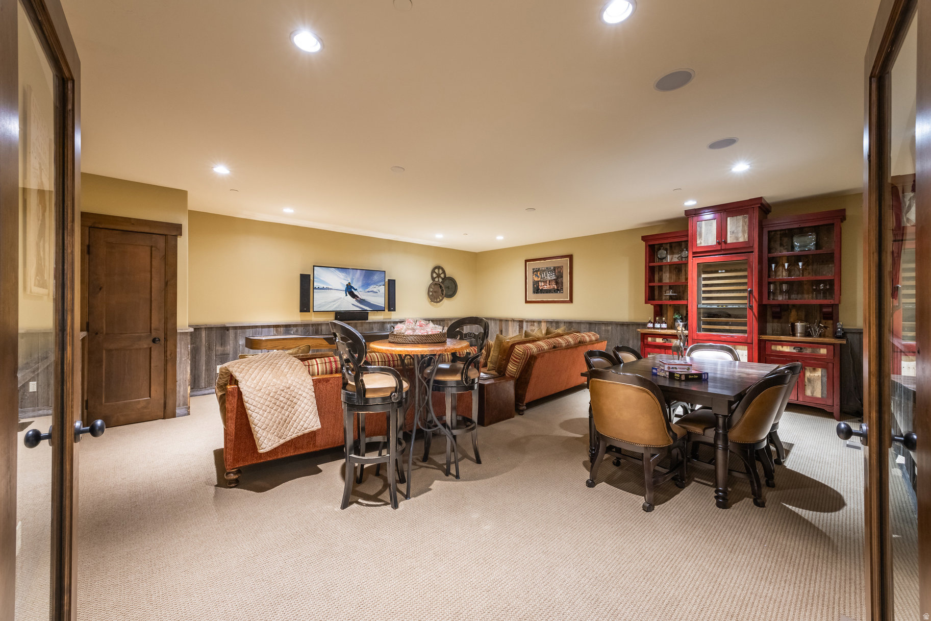 EMPIRE PASS - Residential