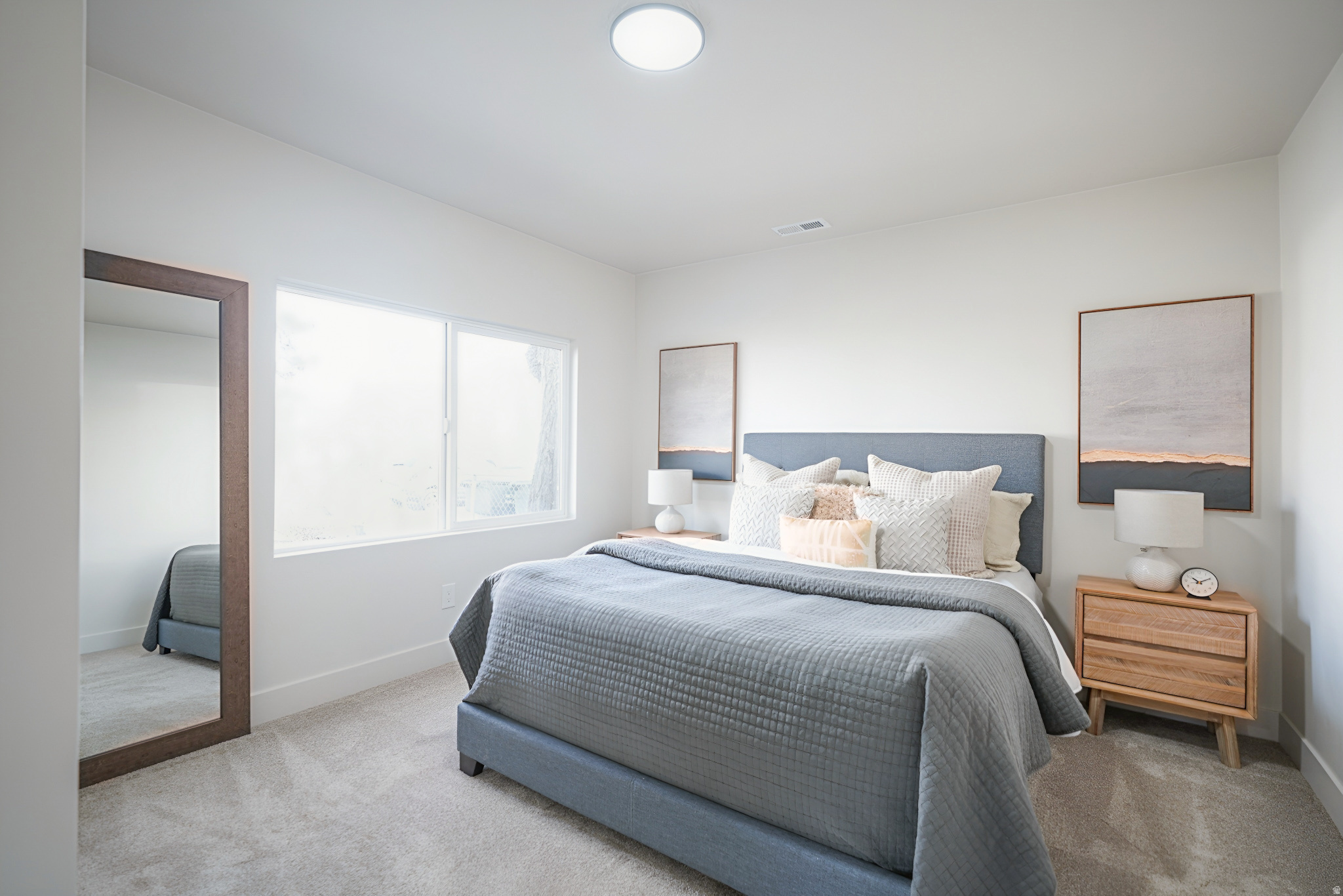 BURLINGTON - Residential