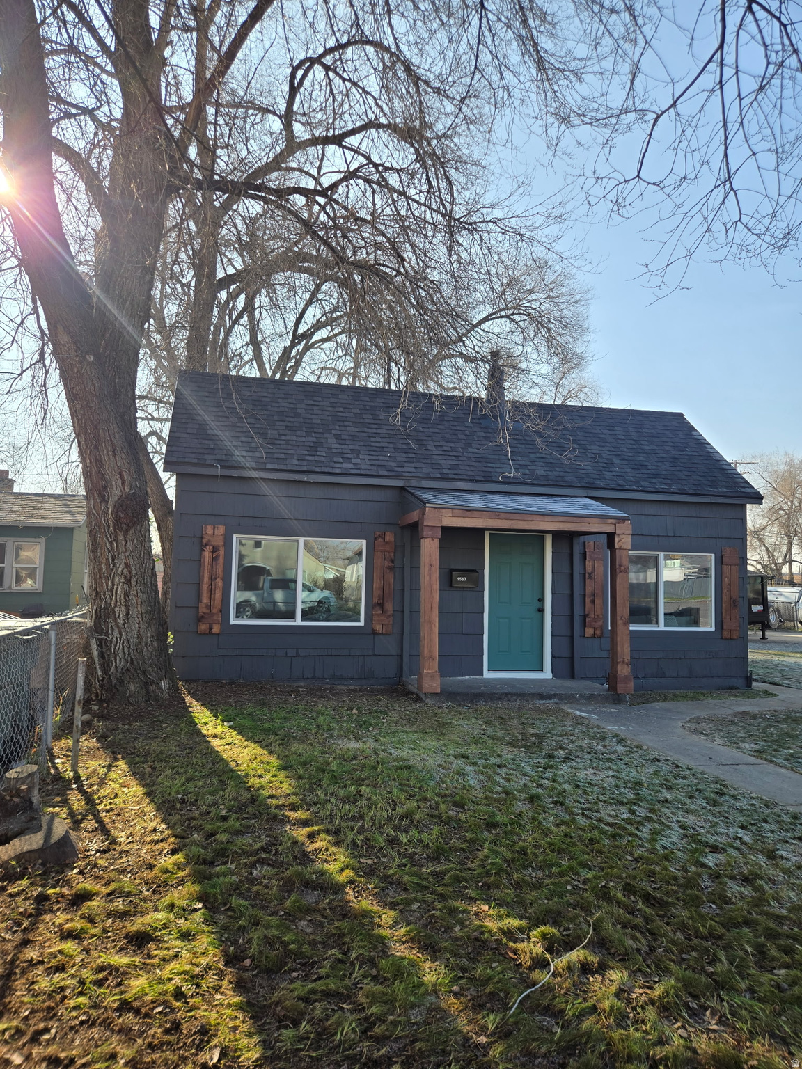 BURLINGTON - Residential