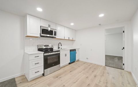 Tiny photo for 965 AMETHYST ST, Layton, UT 84041 (MLS # 2127721)