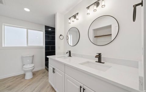 Tiny photo for 965 AMETHYST ST, Layton, UT 84041 (MLS # 2127721)