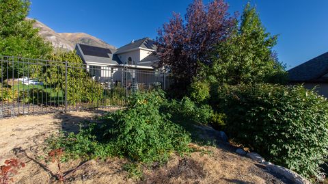 Tiny photo for 4292 W JOSHUA LN, Cedar Hills, UT 84062 (MLS # 2113957)