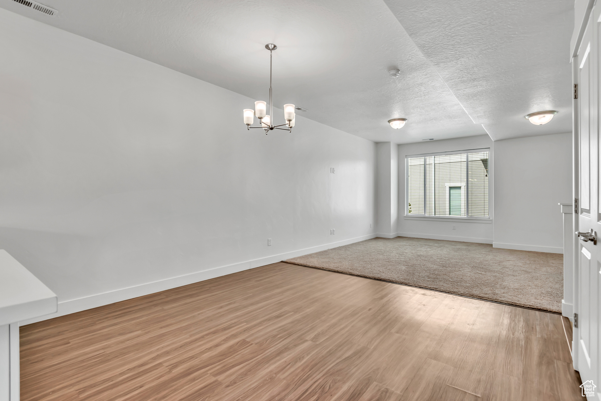 LAKEVIEW - Residential