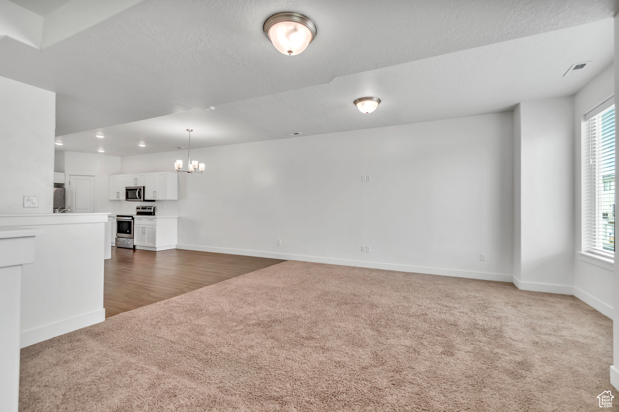 LAKEVIEW - Residential