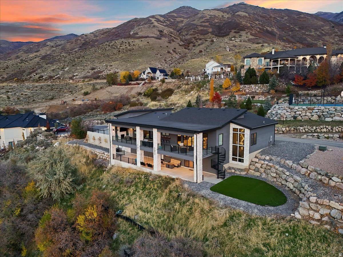 DEER CREST AT HIDDEN SPRINGS - Residential