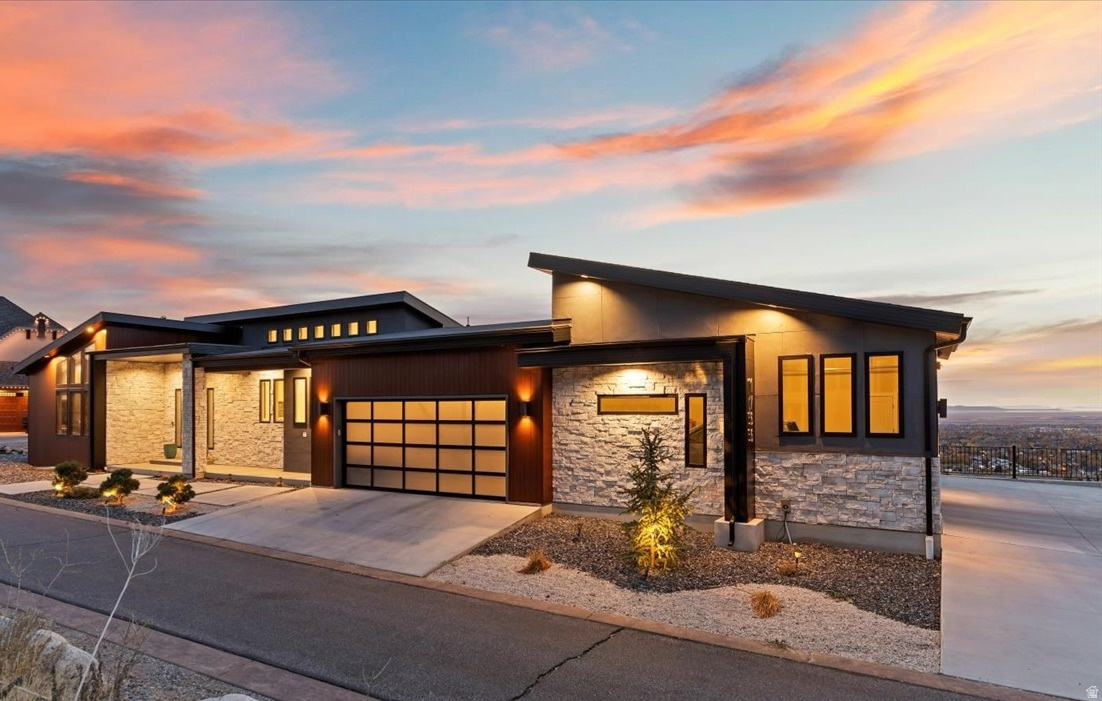 DEER CREST AT HIDDEN SPRINGS - Residential