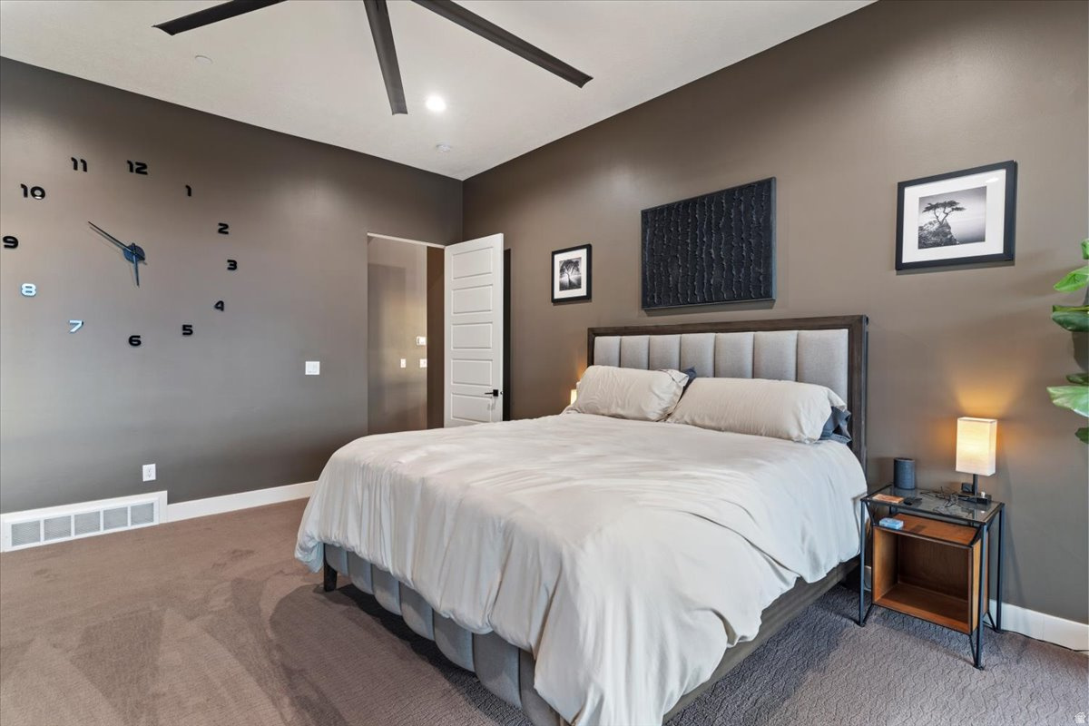DEER CREST AT HIDDEN SPRINGS - Residential