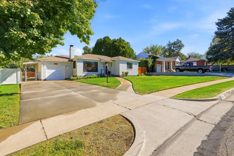 Tiny photo for 2185 E BENDAMERE CIR, Millcreek, UT 84109 (MLS # 2181443)
