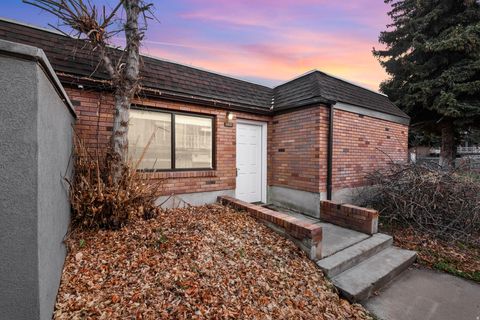 Photo of 1415 W ARTHUR DR, Provo, UT 84601 (MLS # 2130044)