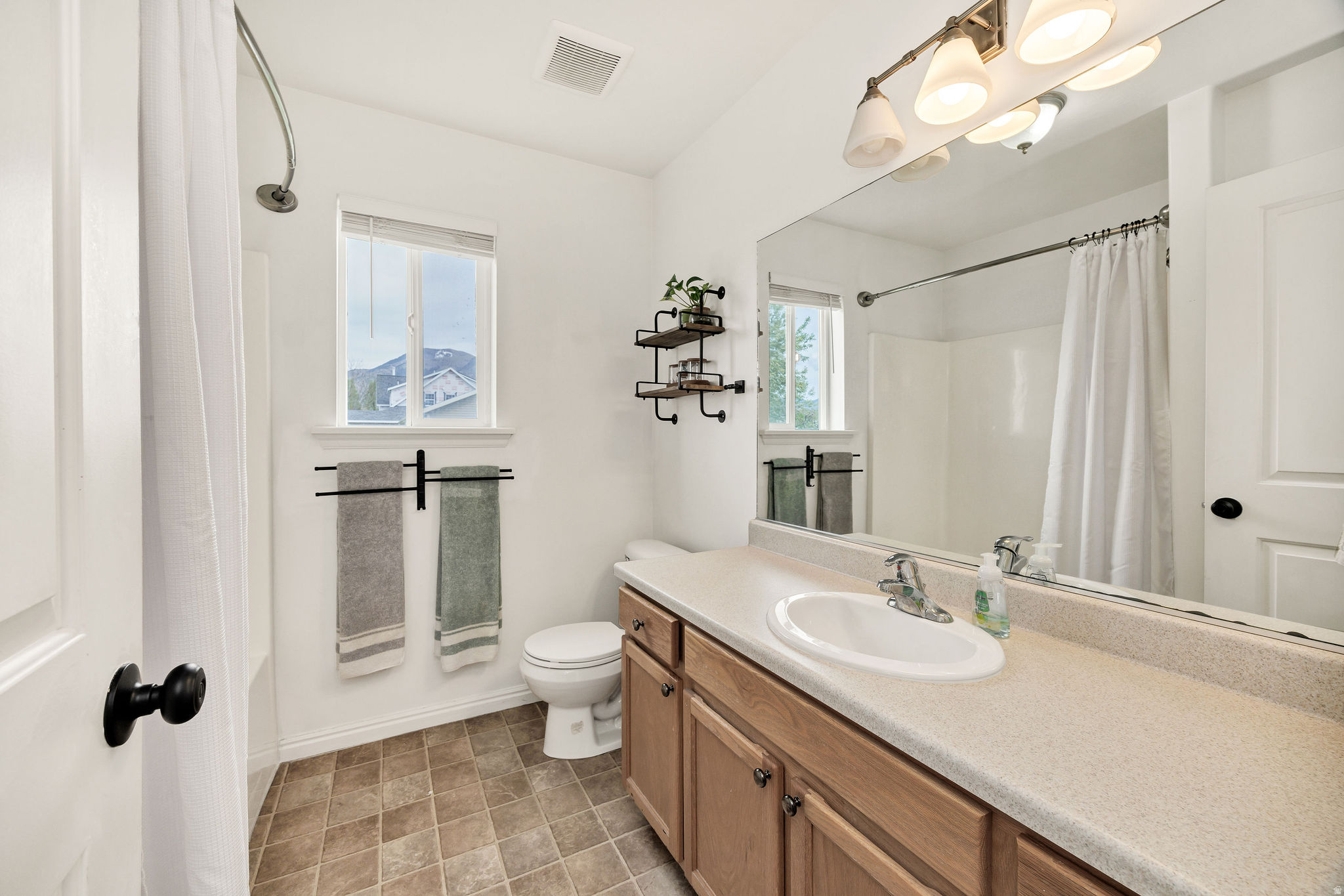 SHADOW BROOK ESTATES PH 2 - Residential