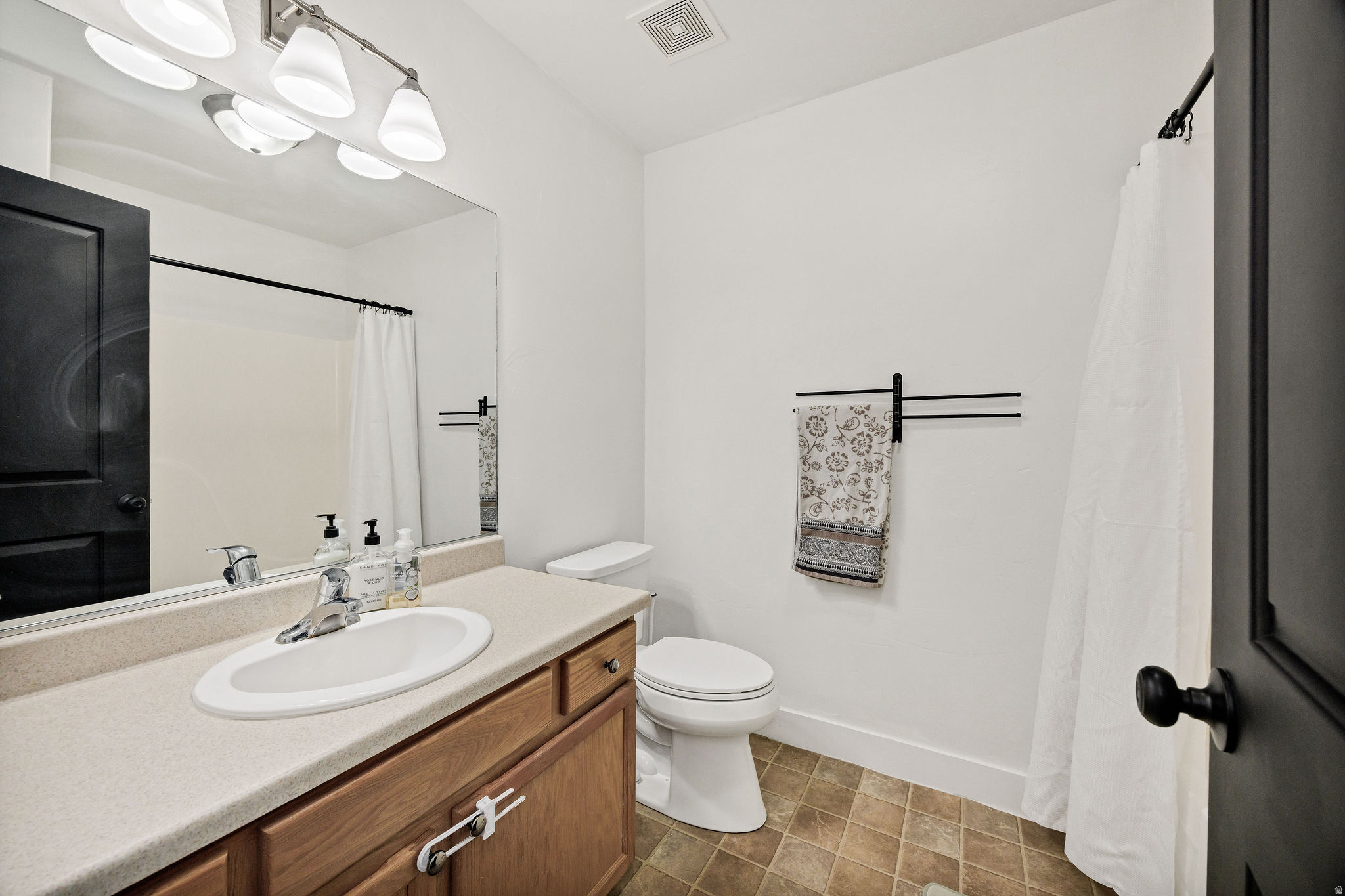 SHADOW BROOK ESTATES PH 2 - Residential