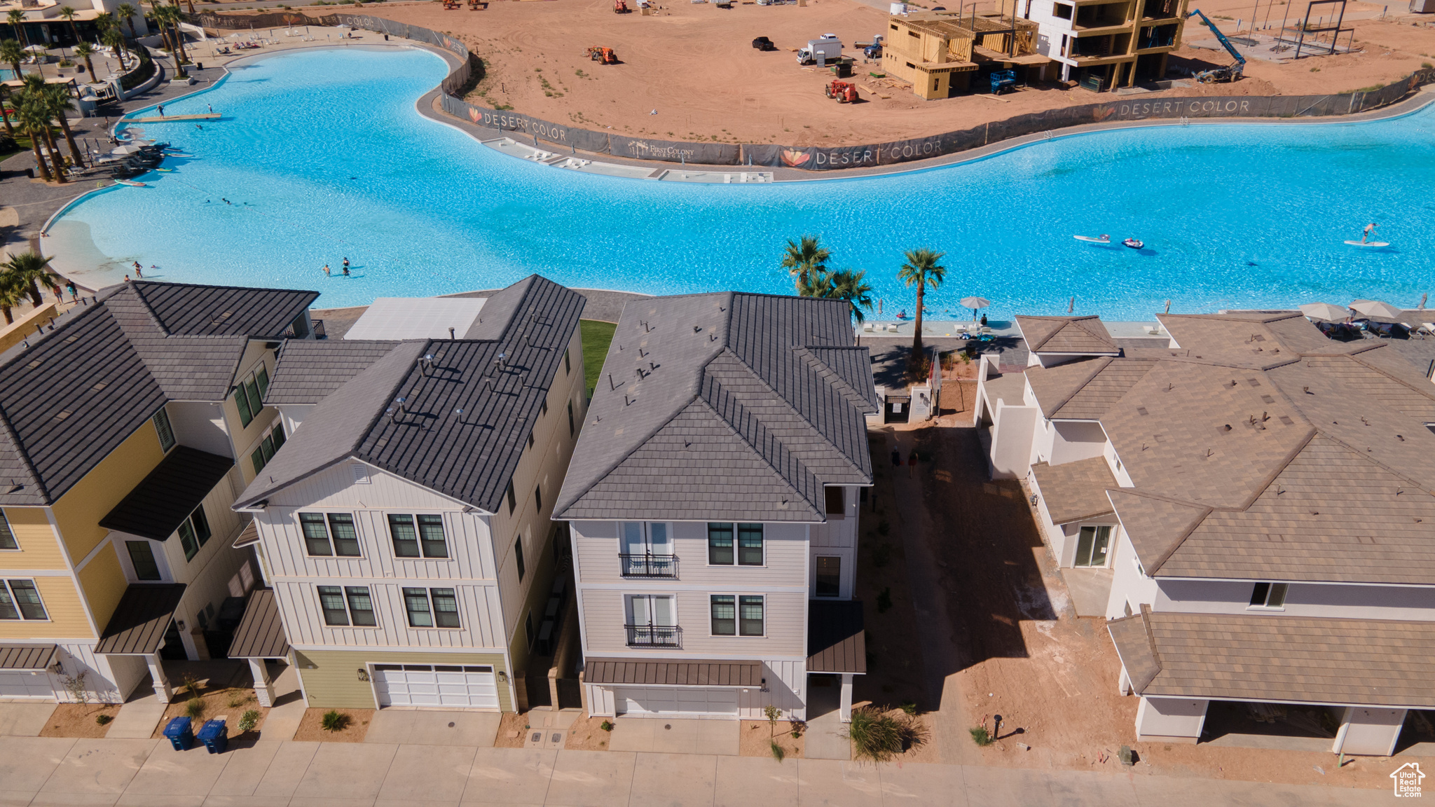 DESERT COLOR RESORT - Residential